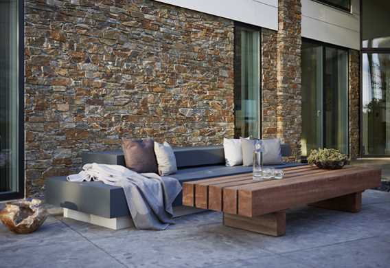 Lounge i antrazit grå designet af havearkitekt Tor Haddeland.jpg